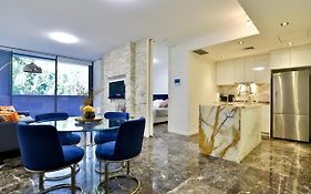 Cbd Harbour Retreat - Lovely 2Br Home